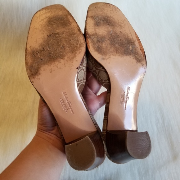 SALVATORE FERRAGAMO | Vintage Jacquard Sandals - Picture 8 of 8